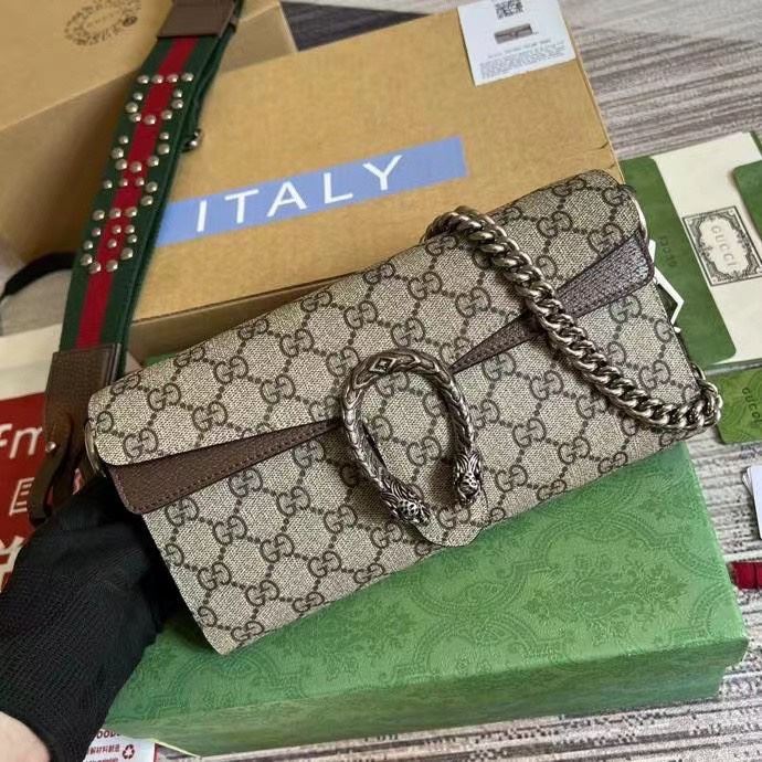 Gucci Wallets & Purse